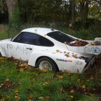 Брошенный  Порш Альмера. Франция :: Gen Vel