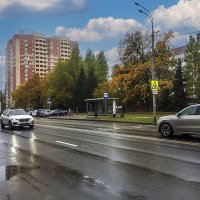 Улица после дождя :: Владимир Кроливец Улица после дождя :: Владимир Кроливец