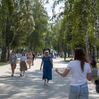 В сквере на бульваре Советской Армии :: Gen 