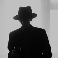 С бокалом. :: Василий Палий