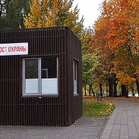 Пост охраны круглосуточный ! А в нём два молодца ! ) :: Анатолий Колосов