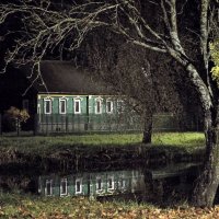 Октябрьский вечер :: Oleg S 