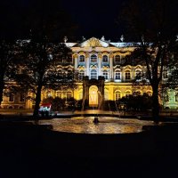Зимний дворец ночью. :: Ирина ***