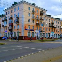 Чебоксары. Дом по ул. Ленина 11. :: Пётр Чернега