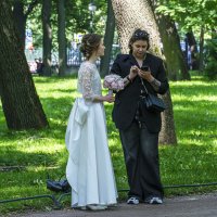 И где жених? :: Александр 