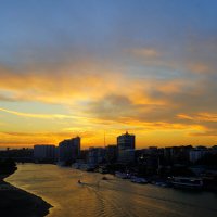 Закат над Ростовом на Дону :: Сергей Беляев