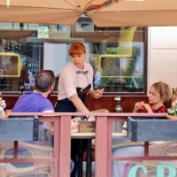 Капризный посетитель :: Валерий Судачок