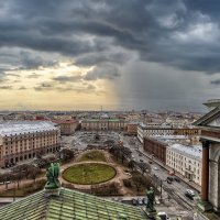 Тучи над городом :: Евгений 