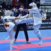 Мощная атака! :: Александр Гриднев