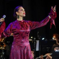 Красавица на сцене! :: Нина Андронова Красавица на сцене! :: Нина Андронова