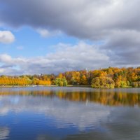 Октябрь в Царицыно... :: Владимир Жданов