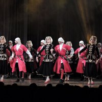 Танцы Адыгейского народа. :: Ната57 Наталья Мамедова