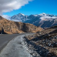По дороге с облаками. Грузия :: Дина Евсеева