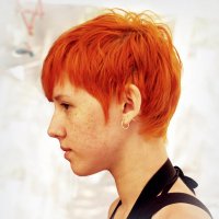 Скрытая брюнетка :: СЮ 