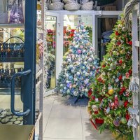 Началась подготовка к НГ :: Валерий Иванович