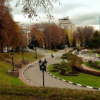 Патриарший сквер. :: Татьяна Помогалова Патриарший сквер. :: Татьяна Помогалова