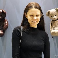 девочка смутилась :: Олег Лукьянов