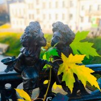 Осенний поцелуй после жаркого лета...(с) :: Галина Бобкина