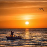 Рыбалка на рассвете :: Ирина 