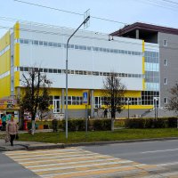 Новочебоксарск. Торговый центр "Вершина". :: Пётр Чернега