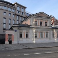 Домики старой Москвы, из переулочков скромных все исчезаете вы. :: Люба 