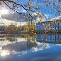 Краски осени. Петропавловский парк. :: Михаил Свиденцов