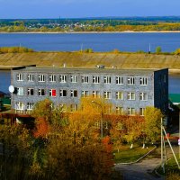 Новочебоксарск. Гостиничный комплекс "Маяк". :: Пётр Чернега Новочебоксарск. Гостиничный комплекс "Маяк". :: Пётр Чернега