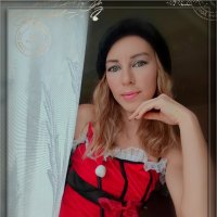 ))) :: Януся Характерова