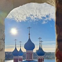 Осень в Тутаеве. :: Михаил Свиденцов