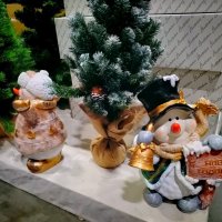 Магазины к Новому году готовы! :: Надежда 