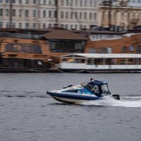 Катер :: Константин Бобинский