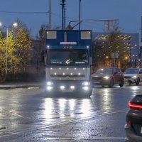 Николай любит свой автомобиль :: Валерий Иванович