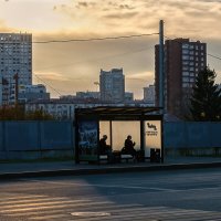 "Весь мир вокруг - игра теней..." :: Сергей Шатохин "Весь мир вокруг - игра теней..." :: Сергей Шатохин