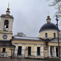 Храм Троицы Живоначальной на Воробьевых горах :: Ольга 