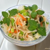 А вы квашеной капусткой регулярно балуетесь? :-) :: Андрей Заломленков