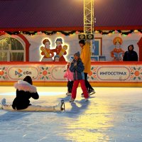 Шпагат на льду. :: Татьяна Помогалова