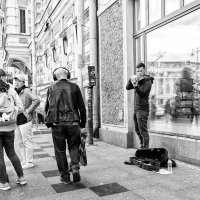 Лиговка, Музыкант. :: Олег Загорулько