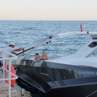 Вечерняя прогулка на катере всей семьёй :: Gen Vel Вечерняя прогулка на катере всей семьёй :: Gen Vel