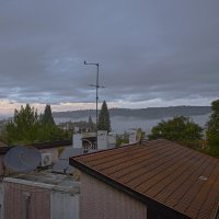 ВИД С МОЕГО БАЛКОНА2025г после  обильного  дождя утрений туман :: ujgcvbif 