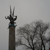 Виндсерфинг / скульптор Р.Е. Красницкий / 1978 г. :: zavitok * Виндсерфинг / скульптор Р.Е. Красницкий / 1978 г. :: zavitok *