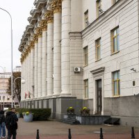 Колоннада :: Валерий Пославский