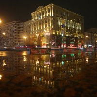 Тверская вечером 18 декабря :: Михаил Бибичков Тверская вечером 18 декабря :: Михаил Бибичков