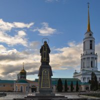 В Задонском  Рождество-Богородицком мужском монастыре :: Татьяна Машошина