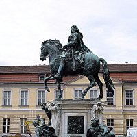 Фрагмент дворца Шарлоттенбург. :: Владимир Драгунский