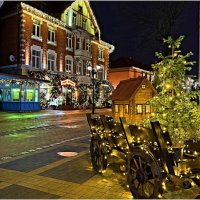 По утреннему городу...... :: Валерия Комова