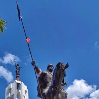 Памятник Александру Пересвету и Бояну на Покровской горе в Брянске. :: Татьяна Бравая