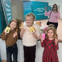 Подарочки... :: Андрей Хлопонин