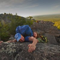 Если друг оказался вдруг И не друг, и не враг – а так… :: Владимир Хиль