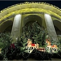 Украшение здания. :: Валерия Комова