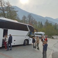 Экскурсанты. Продолжаем путь. :: Виктор 